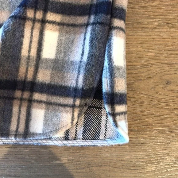 Evereve Simone Plaid Shacket-Soft Brushed‎ Fleece Button Down Jacket-NWOT-Size L - Picture 12 of 16